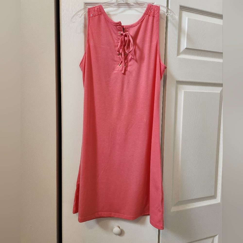💥SALE💥Daisy Fuentes, Large, Coral Lace Tank Shift Dress